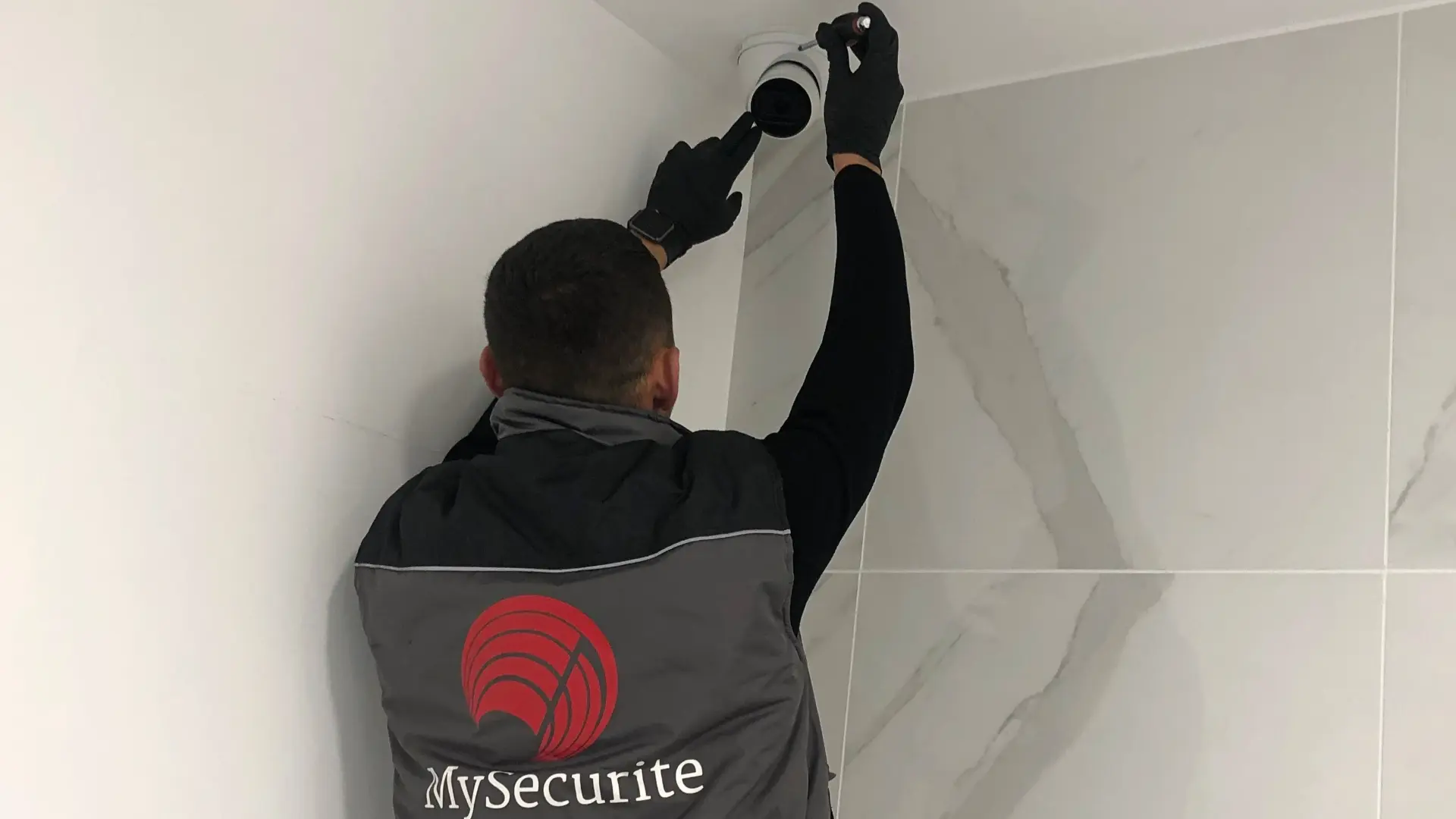 Technicien en installation de caméra – Mysecurite